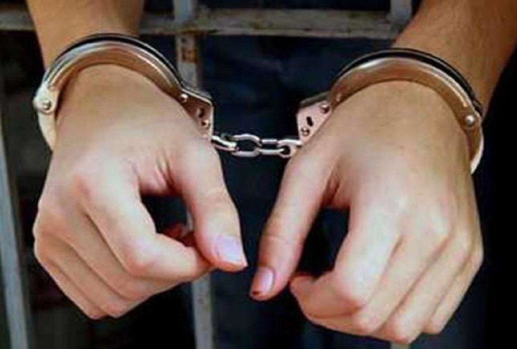 शादीशुदा युवक ने लड़की को फंसा अपने प्रेम जाल में लड़की को पता चलने के बाद  युवक पहुंचे सलाखों के पीछे