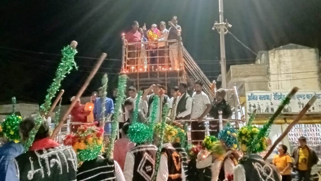 पामगढ़ के सामाजिक संगठनों ने एक साथ मनाया 26 नवंबर संविधान दिवस