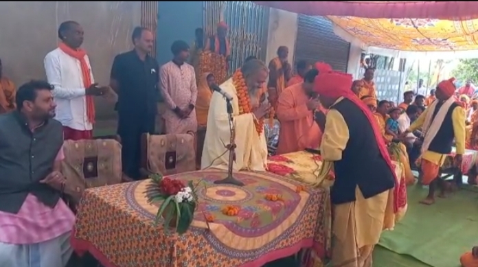 गौ सेवा आयोग के अध्यक्ष का बस्तर प्रवास के दौरान जगह-जगह स्वागत