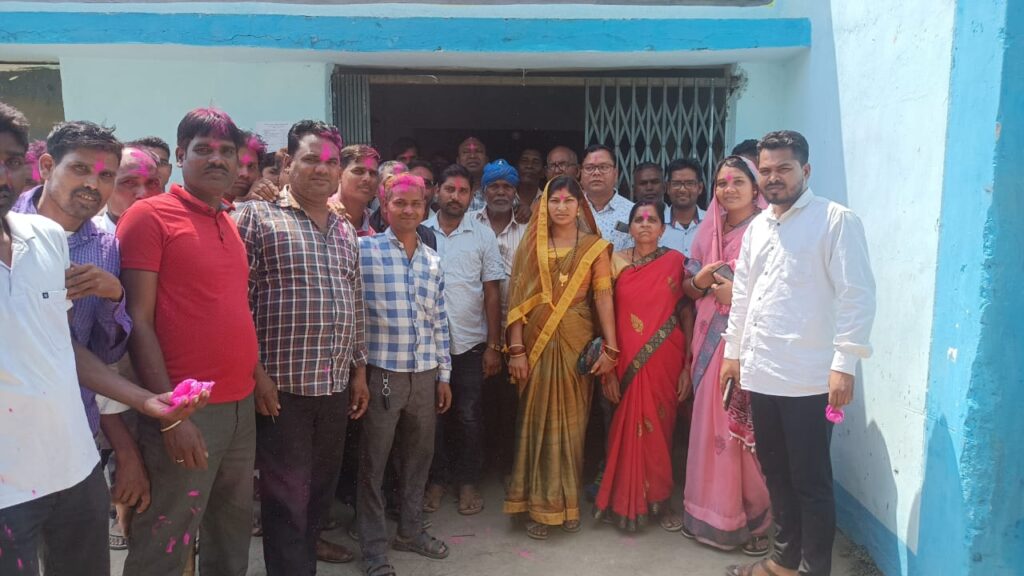 हिर्री का नया सरपंच बनी पुष्पा सुनहरे गांव में खुशी का माहौल
