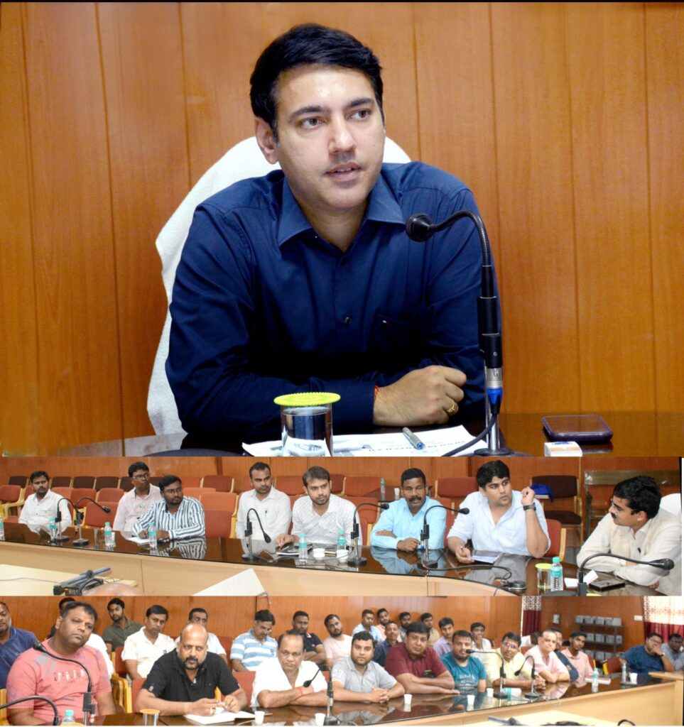 जिले के उद्यमियों को सिंगल विण्डों सिस्टम 2.0 के संबंध में दी जानकारी सिंगल विण्डों सिस्टम 2.0 के संबंध में जिला स्तरीय कार्यशाला संपन्न