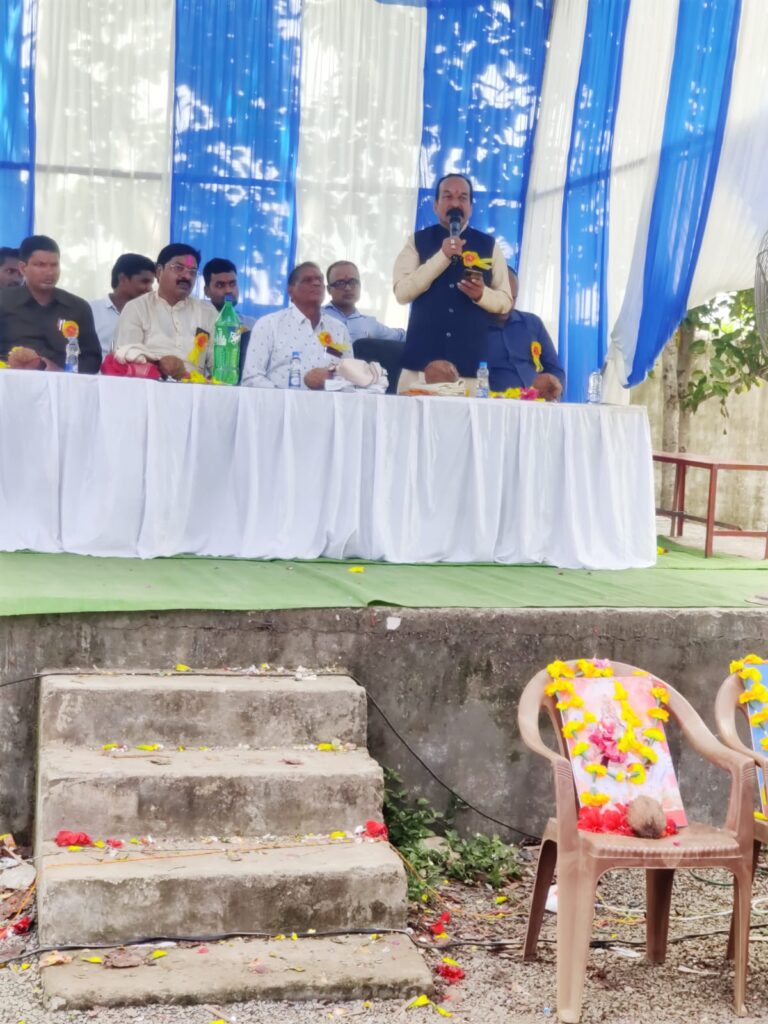विद्या निकेतन एवं ड्रीमलैंड पब्लिक स्कूल पामगढ़ में मनाया गया शिक्षक दिवस