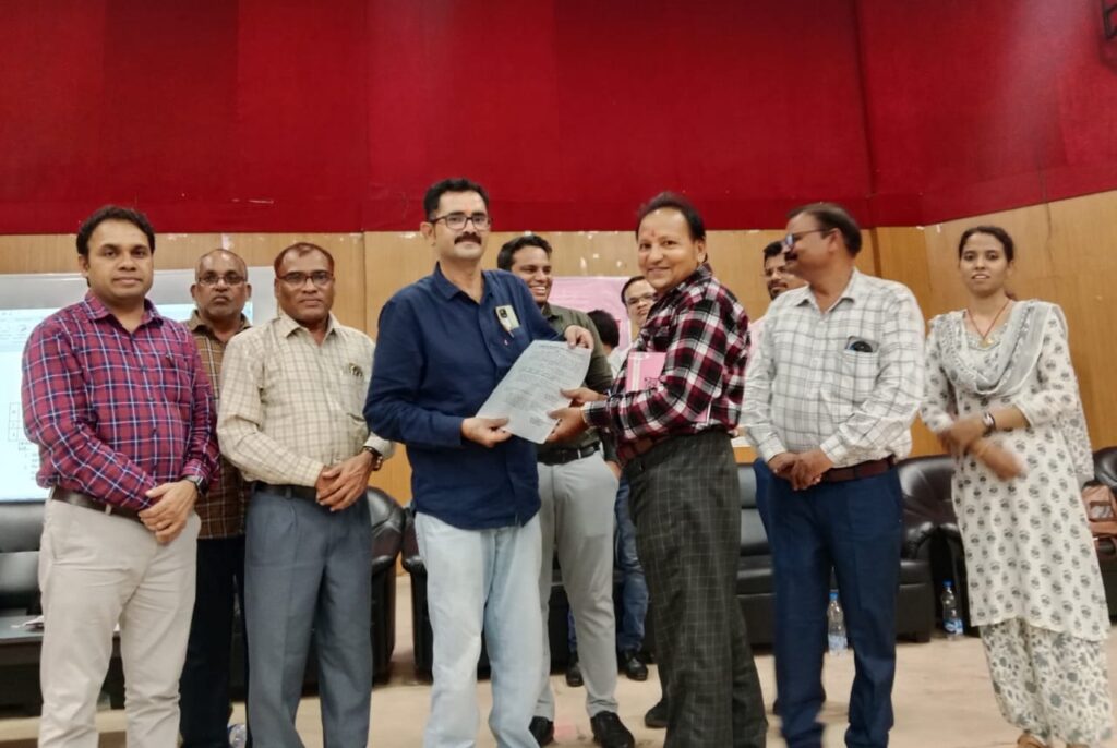 अतिशेष प्रधान पाठकों, शिक्षकों और सहायक शिक्षकों की काउंसिलिंग प्रक्रिया हुई आयोजित युक्तियुक्तकरण किए जाने से शिक्षा की गुणवत्ता में होंगी वृद्धिअतिशेष शिक्षकों के समायोजन से शिक्षकों की कमी होगी पूरी