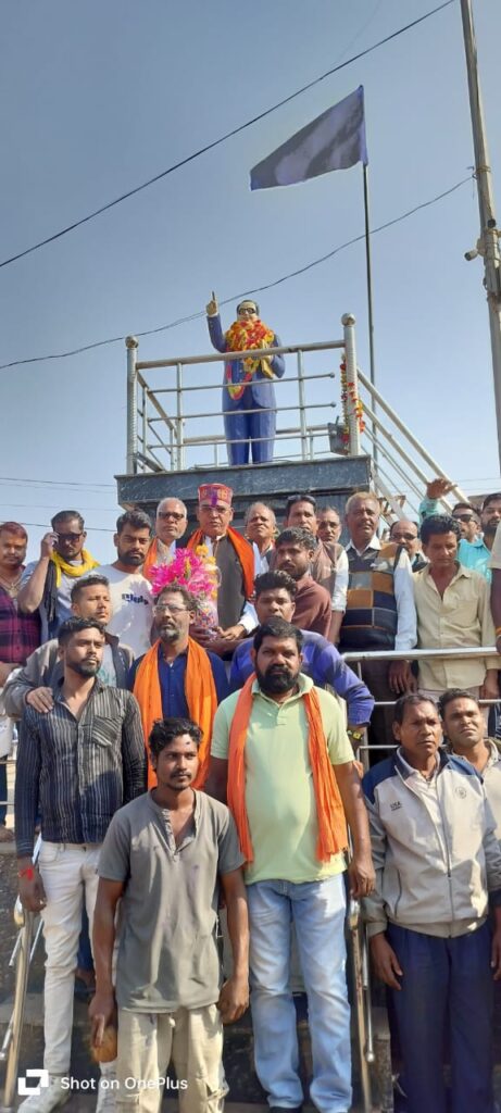 प्रदेश महामंत्री बनने के बाद प्रथम पामगढ़ आगमन पर मधुकर का भव्य स्वागत।